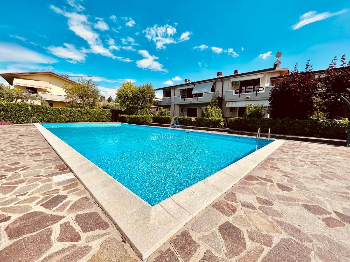 Perseo Apartment - 200M Dal Lago Di Garda Sirmione Exteriör bild