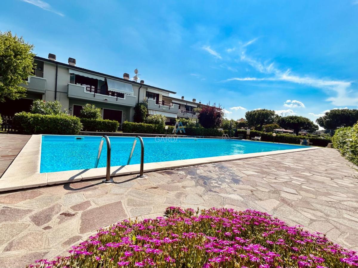Perseo Apartment - 200M Dal Lago Di Garda Sirmione Exteriör bild
