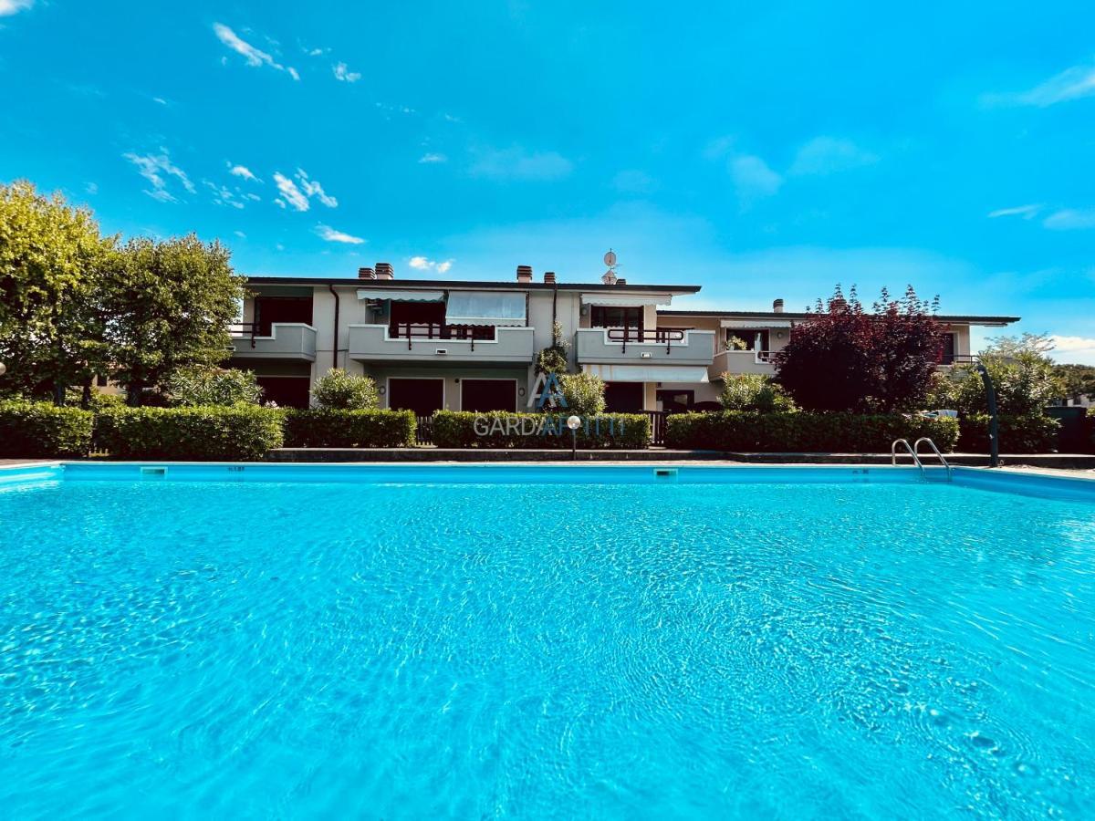 Perseo Apartment - 200M Dal Lago Di Garda Sirmione Exteriör bild